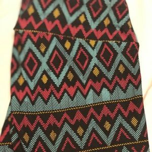 Lularoe tall & curvy leggings